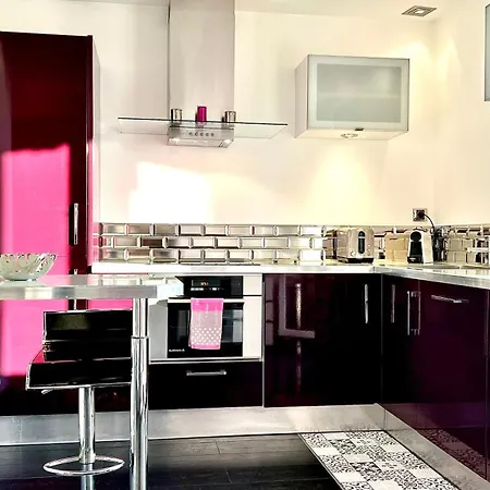 Mini-villa Seaviews By Jenni Calme,vue Féérique,immense Terrasse Et Parking Privé à 5 Minutes Du Coeur De Menton