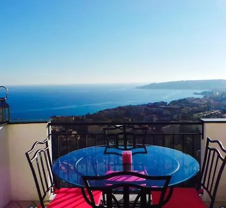 Apartamento Mini-villa Seaviews By Jenni Calme,vue Féérique,immense Terrasse Et Parking Privé à 5 Minutes Du Coeur De Menton