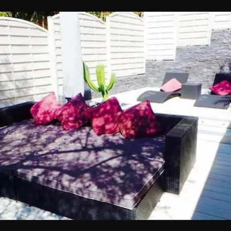 Apartamento Mini-villa Seaviews By Jenni Calme,vue Féérique,immense Terrasse Et Parking Privé à 5 Minutes Du Coeur De